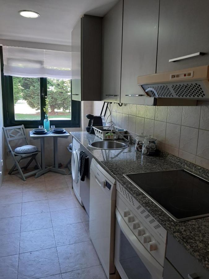 Appartamento El Neru. En Zona Verde Y Junto Al Mar. Gijón Esterno foto